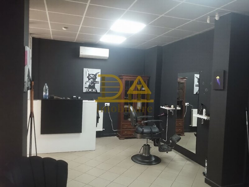 Spatiu Comercial de inchiriat, 54mp, zona Gorjului